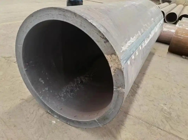 洛南30CrMo大口径无缝钢管